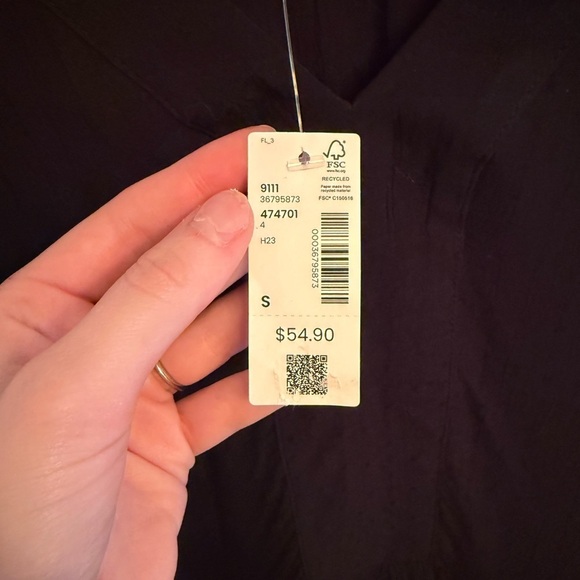 Reitmans - Long-Sleeve V-Neck Tunic with Tiered Hem - Picture 8 of 8